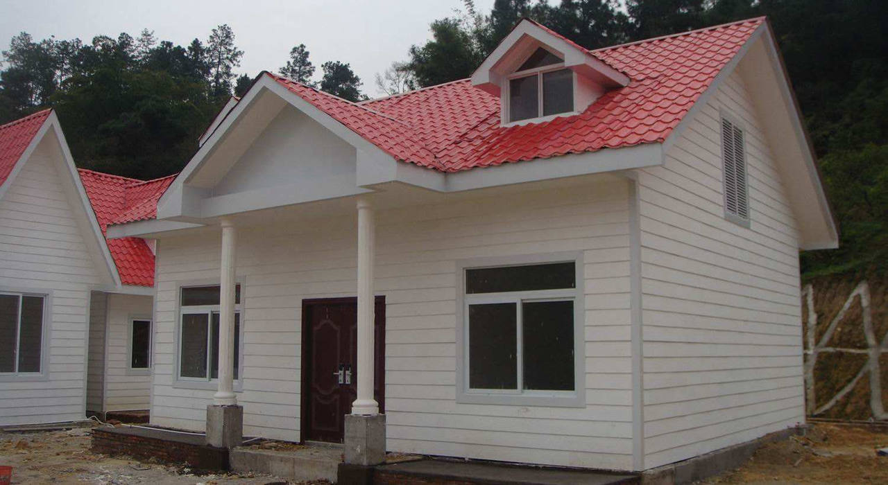 Low comprehensive cost steel prefab house